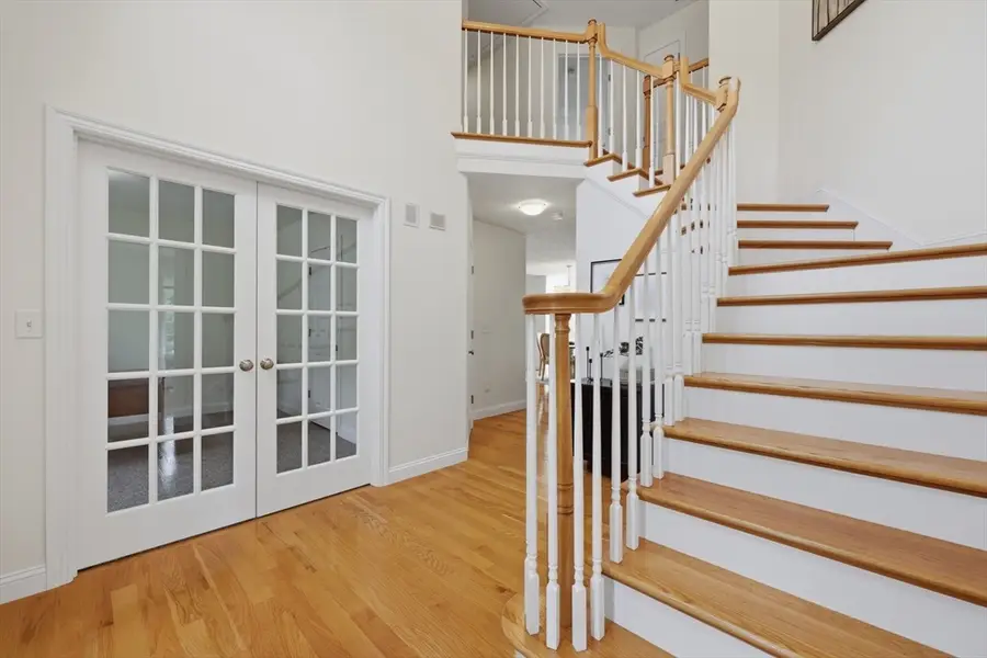 8 Victoria Circle, Shrewsbury, MA 01545 - #3
