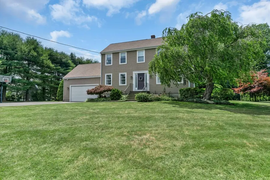 653 Lincoln St, Seekonk, MA 02771 - #2