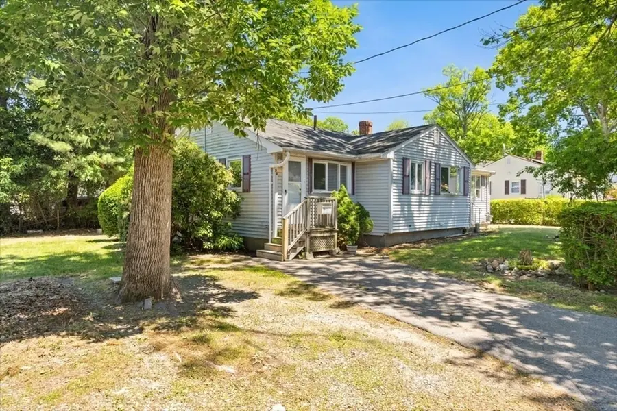 52 Jacob St, Brockton, MA 02302 - #3