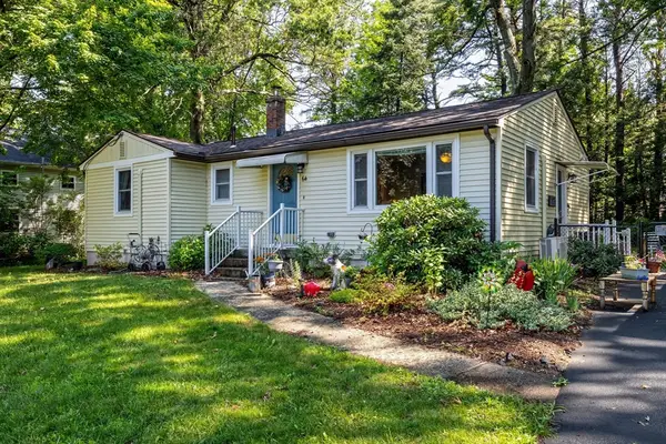 64 Brigham Rd, South Hadley, MA 01075