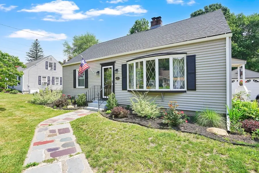 17 Day Ave, East Longmeadow, MA 01028 - #2