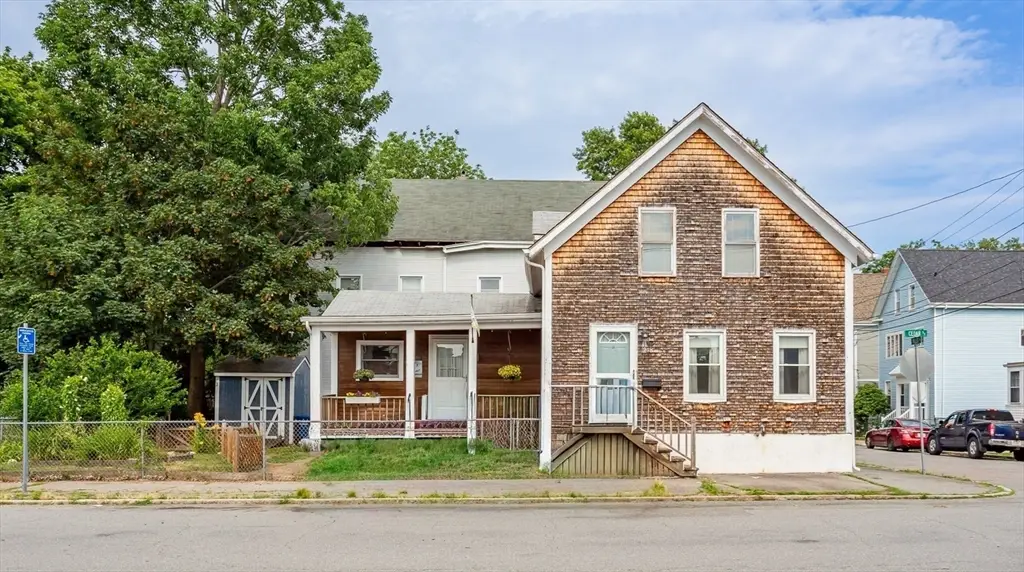 248 Cedar St, New Bedford, MA 02740 - #1