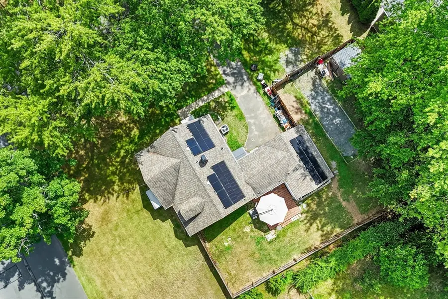 26 Thompson St, East Longmeadow, MA 01028 - #2