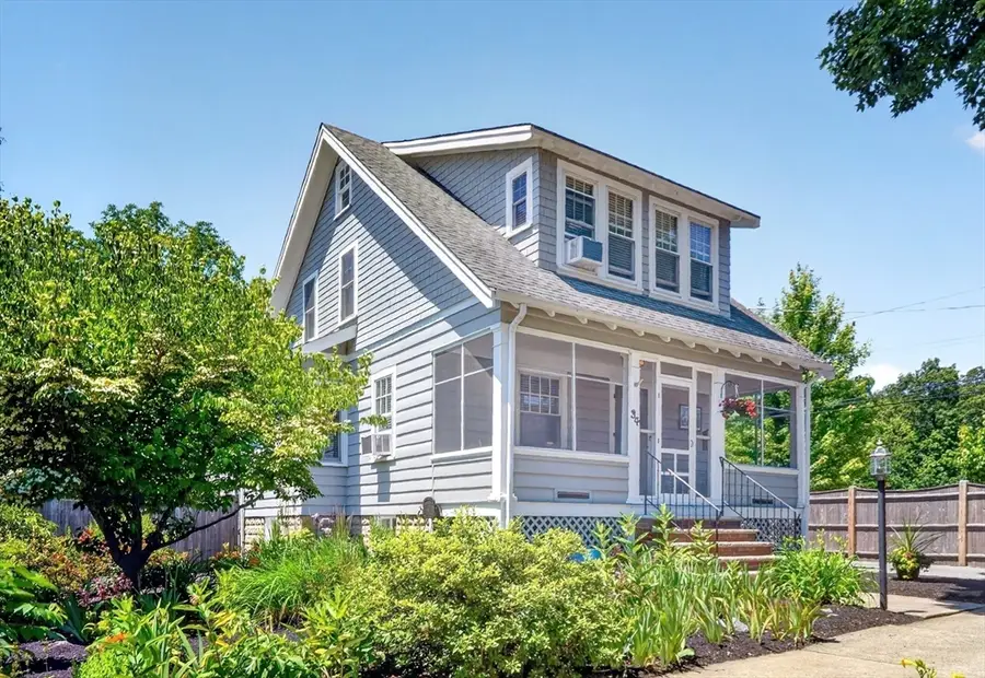 34 Greenwood Avenue, Wakefield, MA 01880 - #3