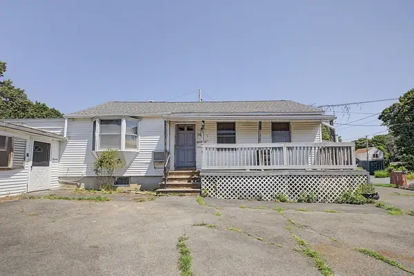 16 Berger Street, Chicopee, MA 01020