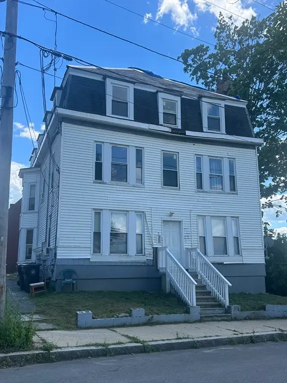 5-7 Arlington St, Haverhill, MA 01830