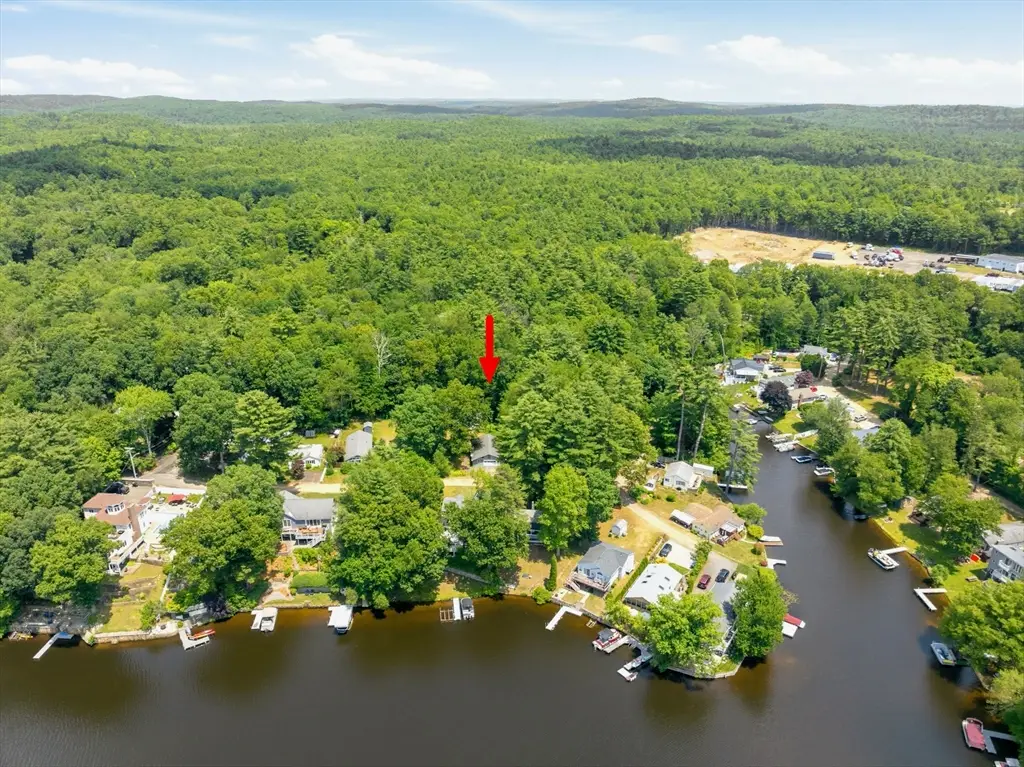 4 Essex St, Holland, MA 01521 - #1