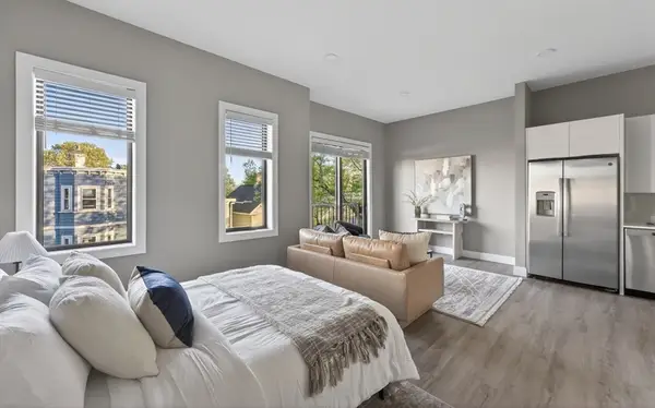 656 Saratoga #3-13, Boston, MA 02128