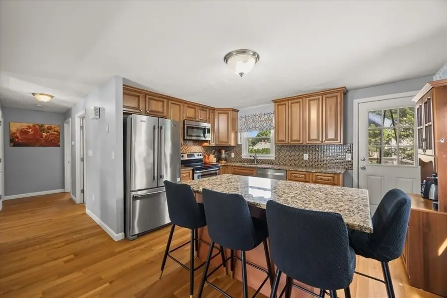 38 County St, Blackstone, MA 01504 - #3