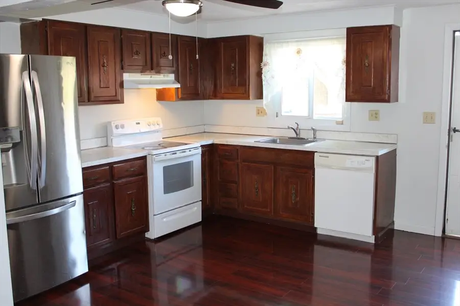 26 Yorktown Ct #26, Chicopee, MA 01020 - #3