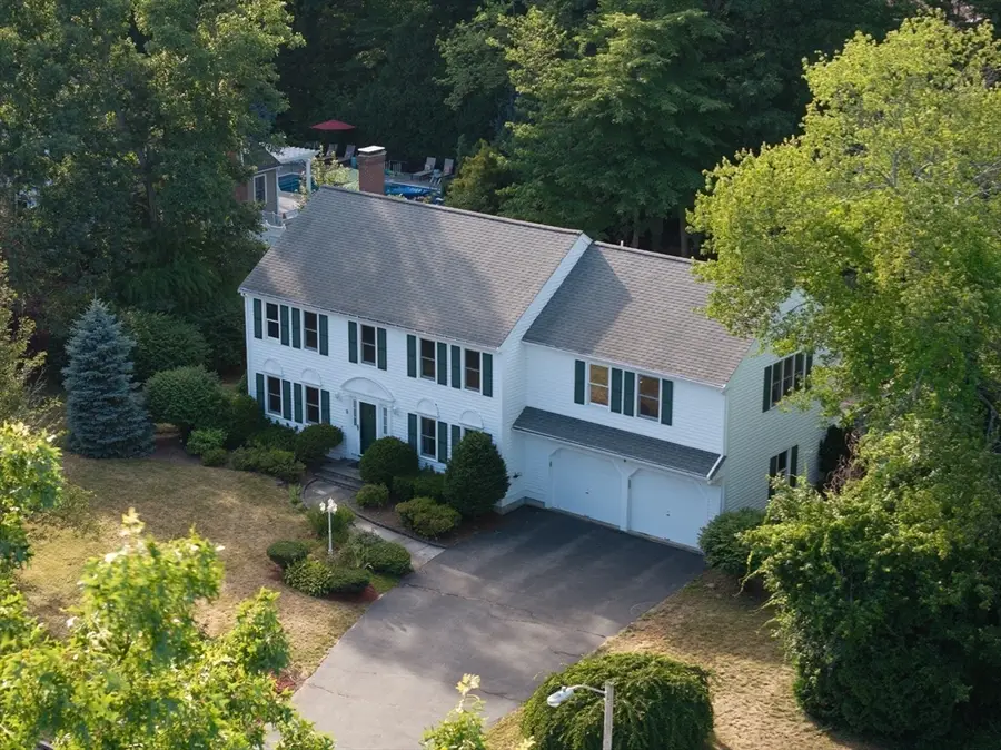 4 Flint Meadow Ln, Shrewsbury, MA 01545 - #2