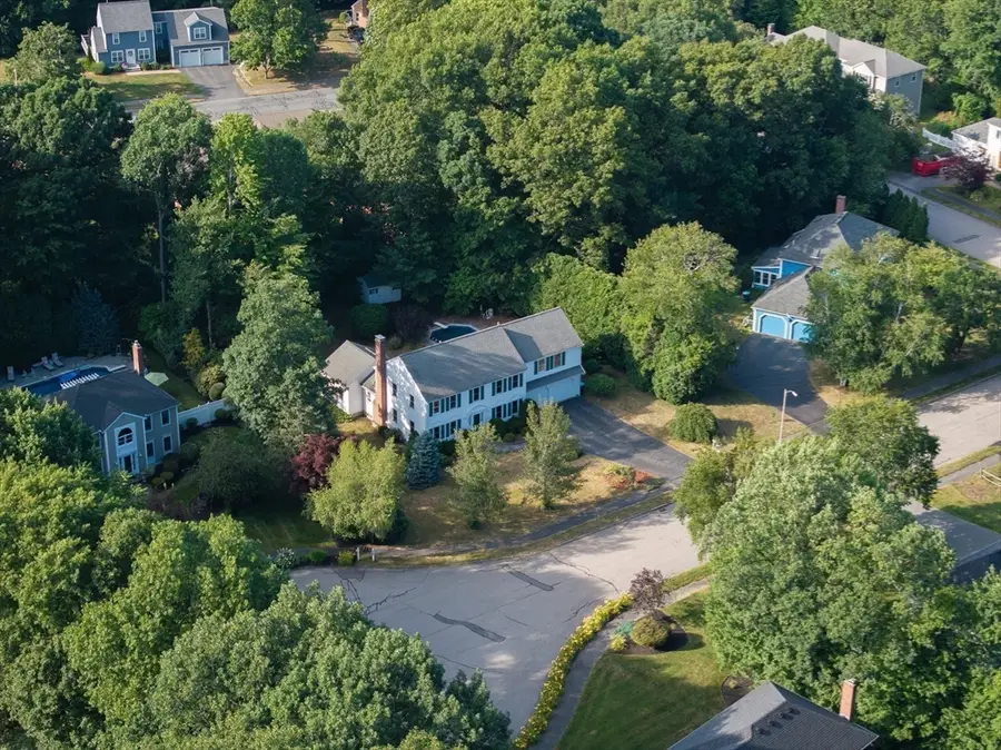 4 Flint Meadow Ln, Shrewsbury, MA 01545 - #3