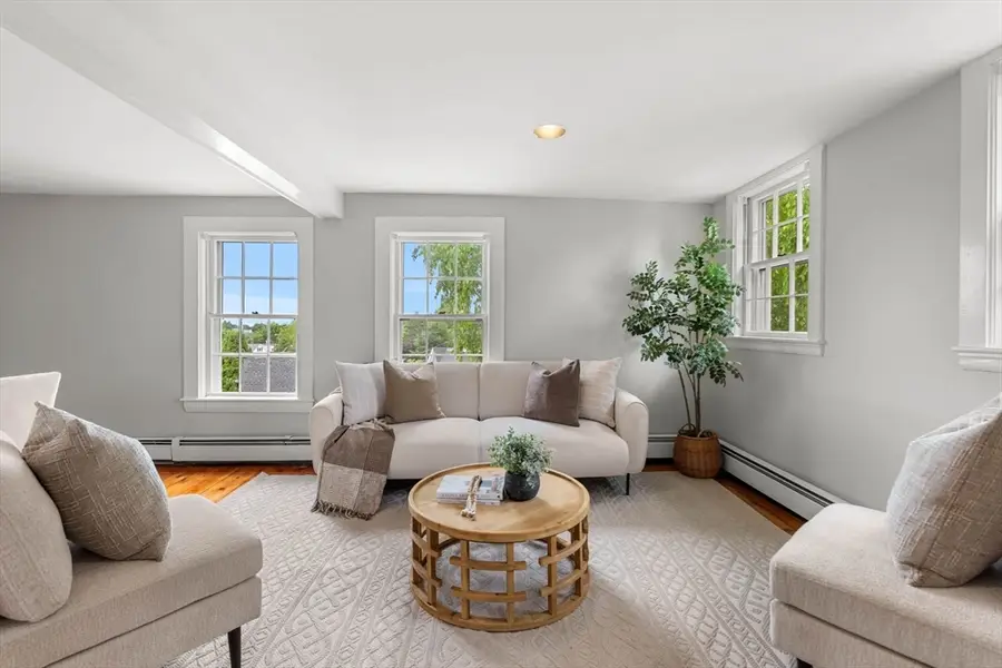 13 Linden St #3, Marblehead, MA 01945 - #3