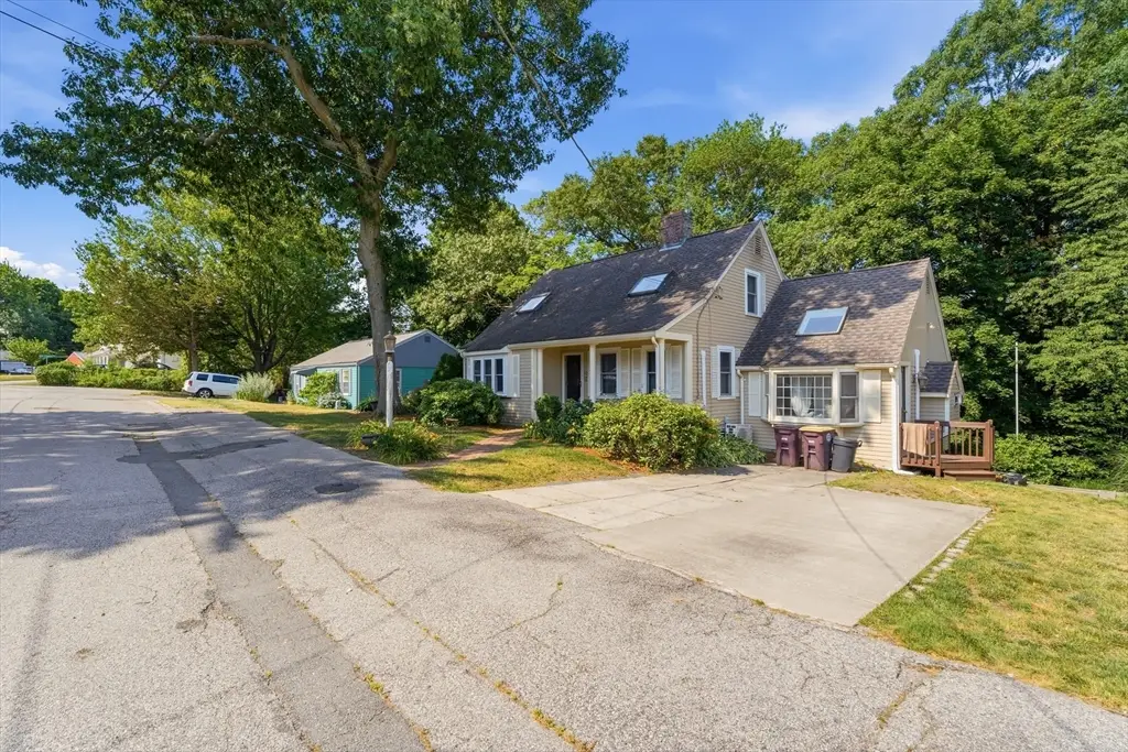 125 Jaffrey St, Weymouth, MA 02188 - #1