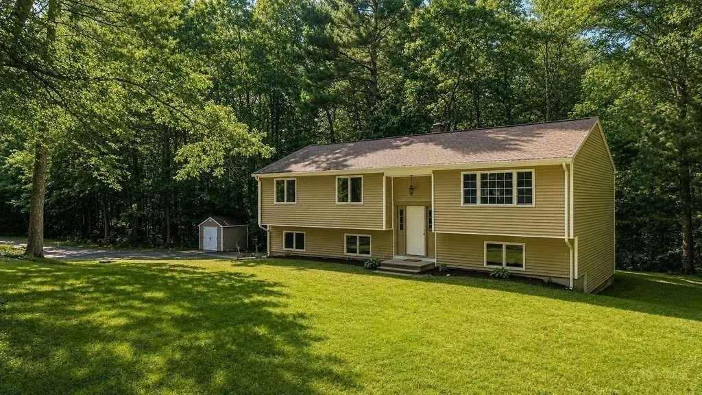 166 School St, Rehoboth, MA 02769 - #1