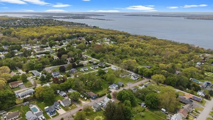 200 Judson St, Tiverton, RI 02878 - #2