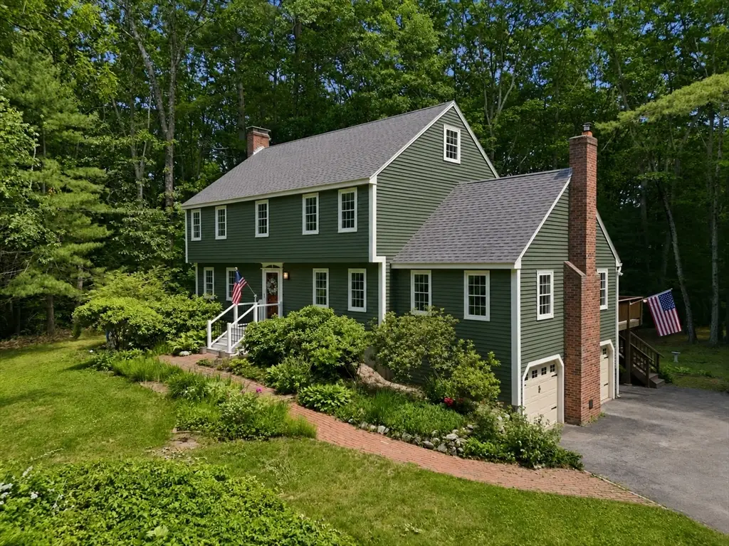 69 Oak Ave, Northborough, MA 01532 - #1