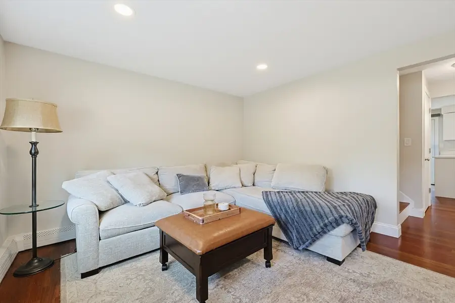 6 Christopher Dr #1, Easton, MA 02334 - #3