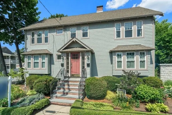 10 Creeley Rd. #10, Belmont, MA 02478