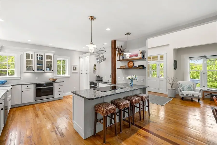 92 Phillips Ave, Rockport, MA 01966 - #3