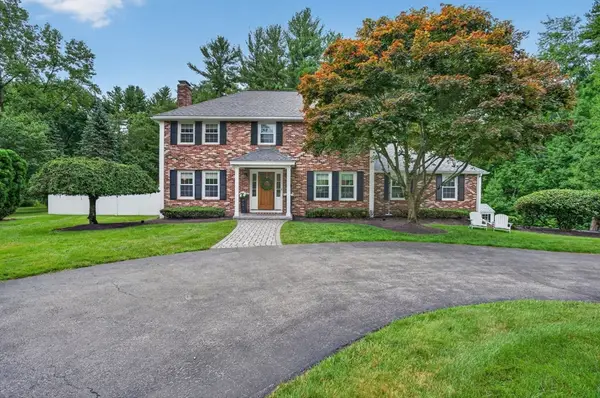 10 Lillian Drive, North Reading, MA 01864