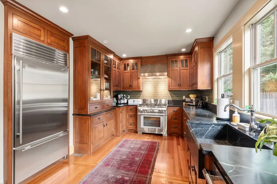 18 Shears St, Wrentham, MA 02093 - #2