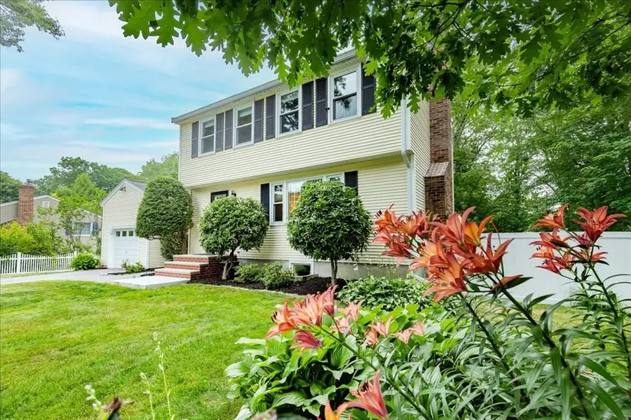 3 Kenilworth Lane, Haverhill, MA 01835 - #2
