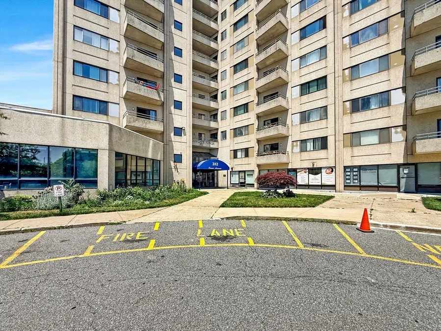 382 Ocean Ave #902, Revere, MA 02151 - #3