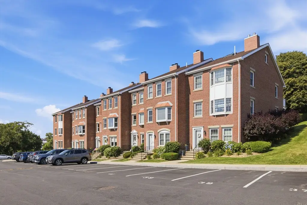 49 Breakwater Dr #T-10, Chelsea, MA 02150 - #1