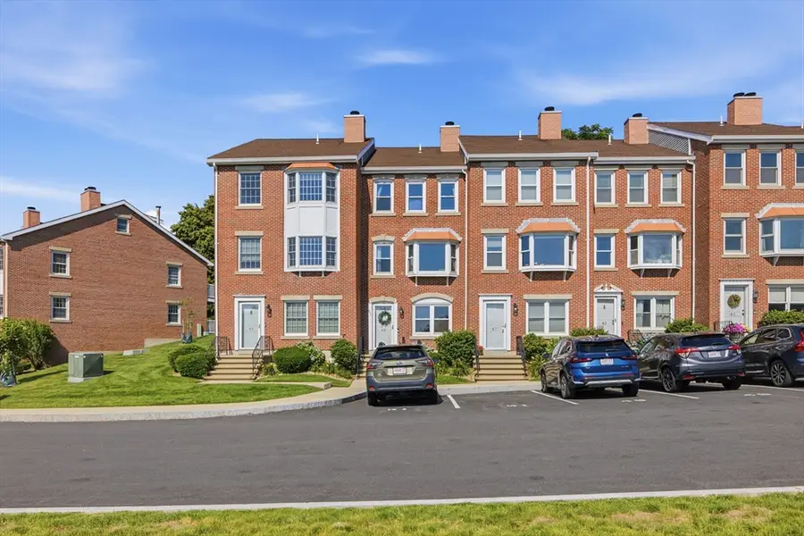 49 Breakwater Dr #T-10, Chelsea, MA 02150 - #2
