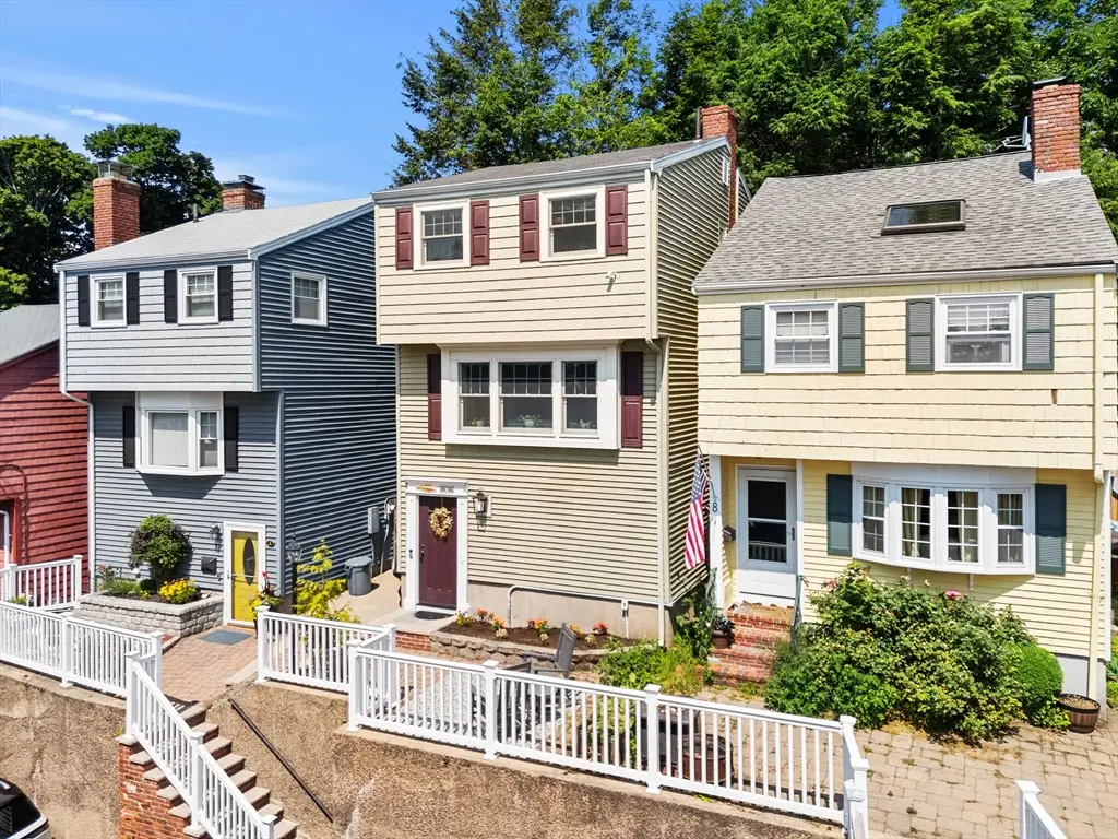 6 Colonial Court, Marblehead, MA 01945 - #1