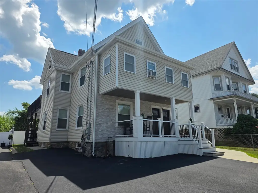 12 Hoyle St, Norwood, MA 02062 - #1