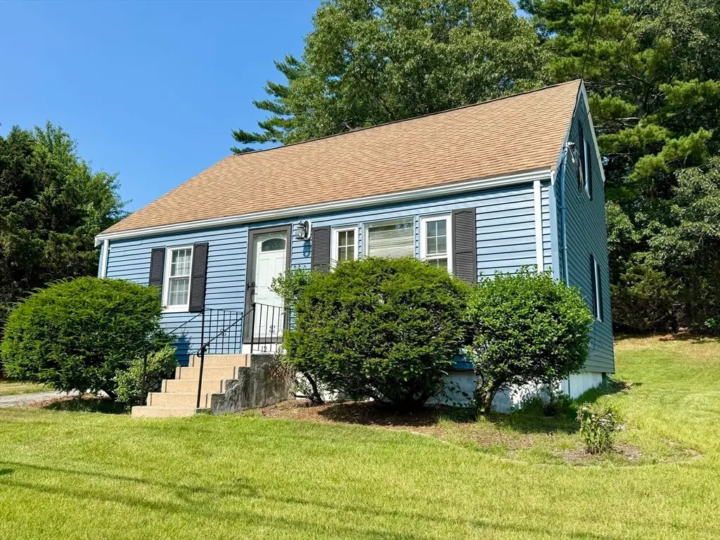 12 Hendricks St, Avon, MA 02322 - #1