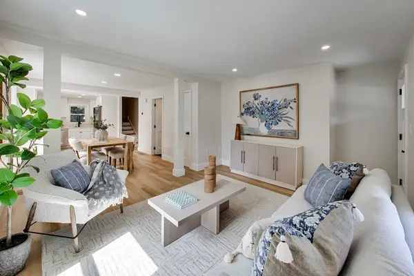 50 Middlesex Street #50, Winchester, MA 01890