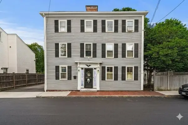 65-67 Lime St #2, Newburyport, MA 01950