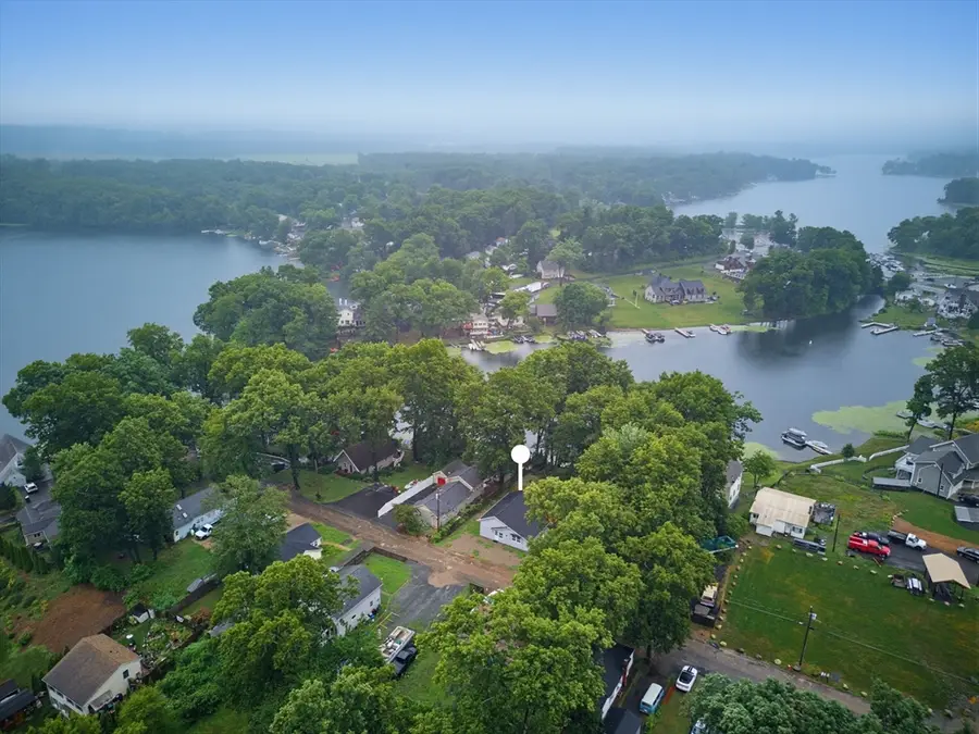 109 N Lake Ave, Southwick, MA 01077 - #2