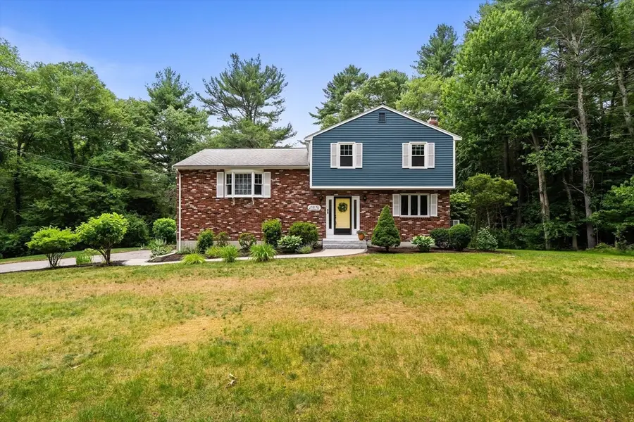 99 Boardman St, Norfolk, MA 02056 - #2