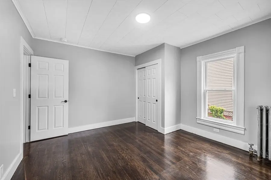 15 Myrtle Ave, Holyoke, MA 01040 - #3