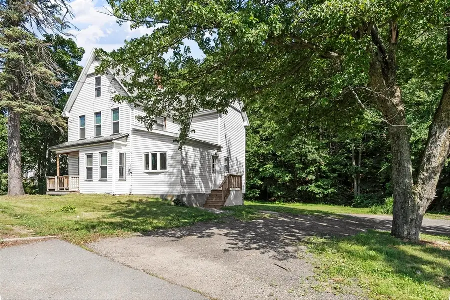 354 Massachusetts Ave, Lunenburg, MA 01462 - #3