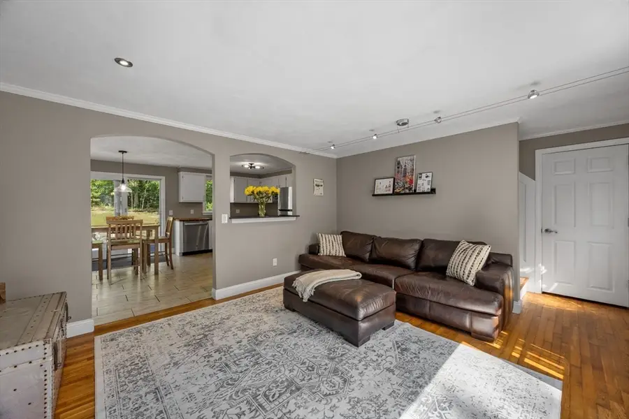 31 Chase Rd, Sandwich, MA 02537 - #3