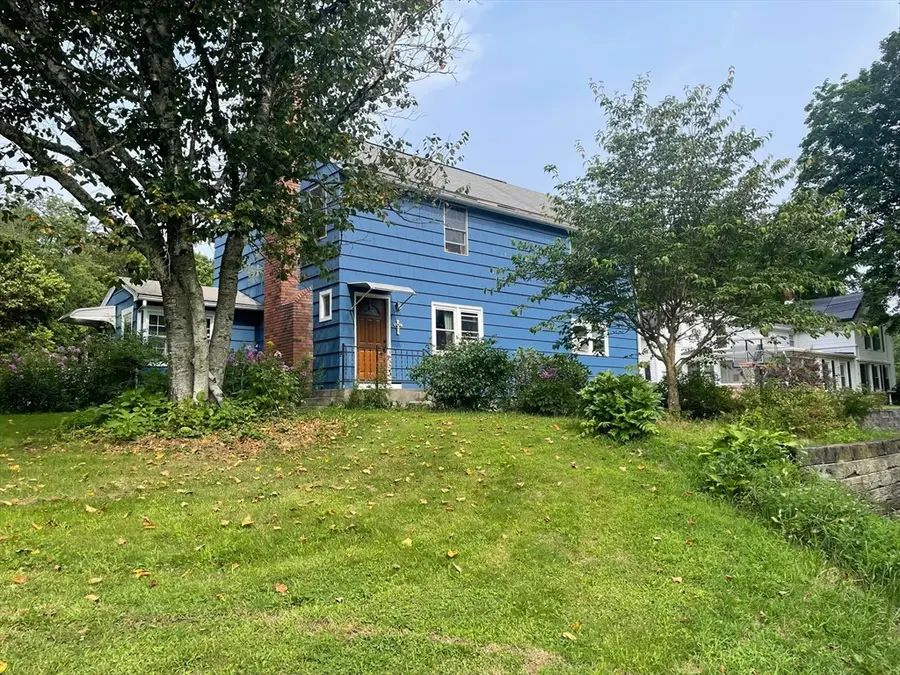17 Elm St, Monson, MA 01057 - #2