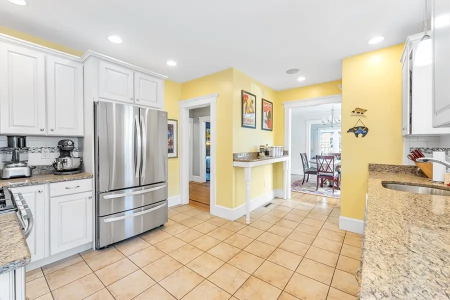 128 Willow St #1, Boston, MA 02132 - #2