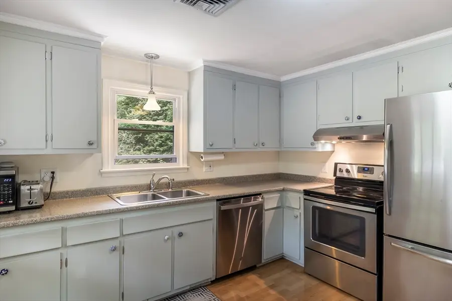 1994 Main St, Holden, MA 01522 - #3