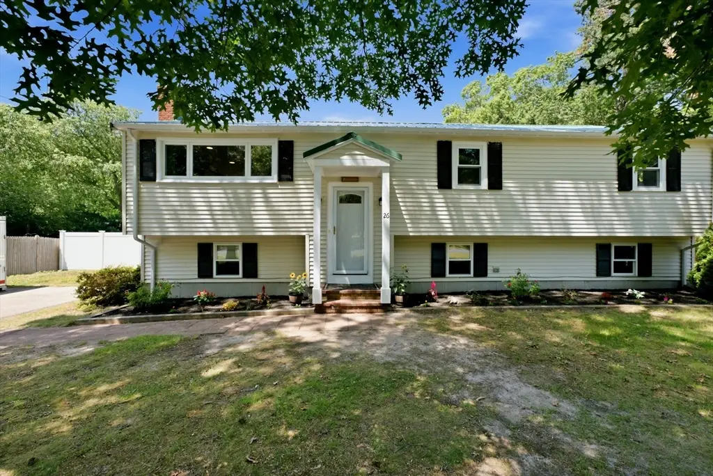 26 Carolyn Dr, Plymouth, MA 02360 - #1