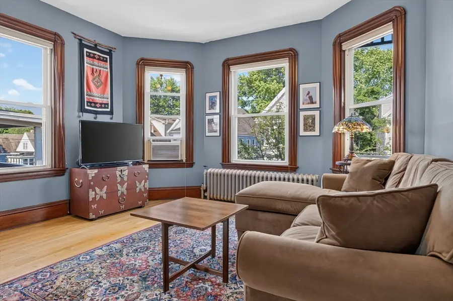 39 Burnside Ave #2, Somerville, MA 02144 - #3
