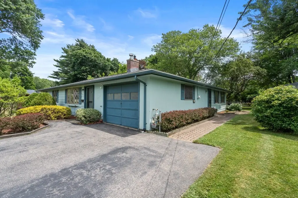 5 Sunset Rd, Maynard, MA 01754 - #1