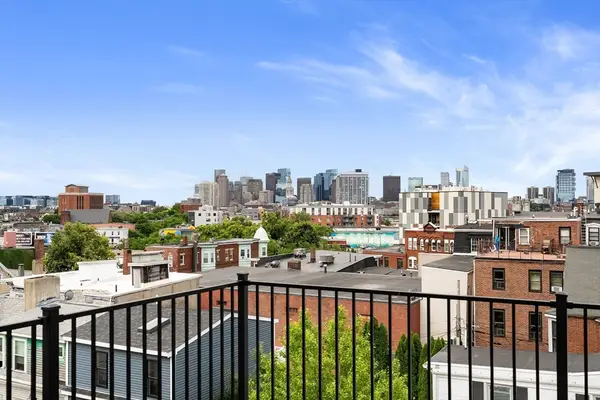 17 Princeton St #PH, Boston, MA 02128
