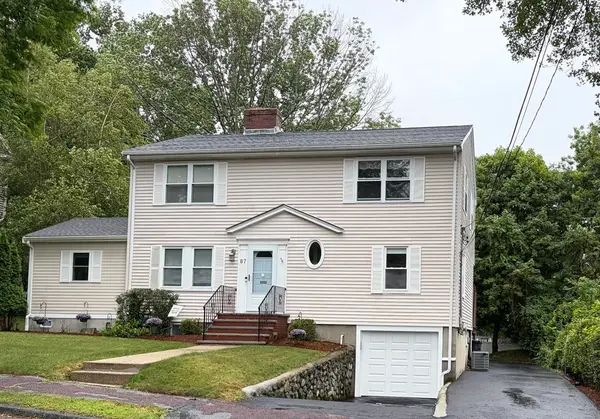 87 George St, Arlington, MA 02476