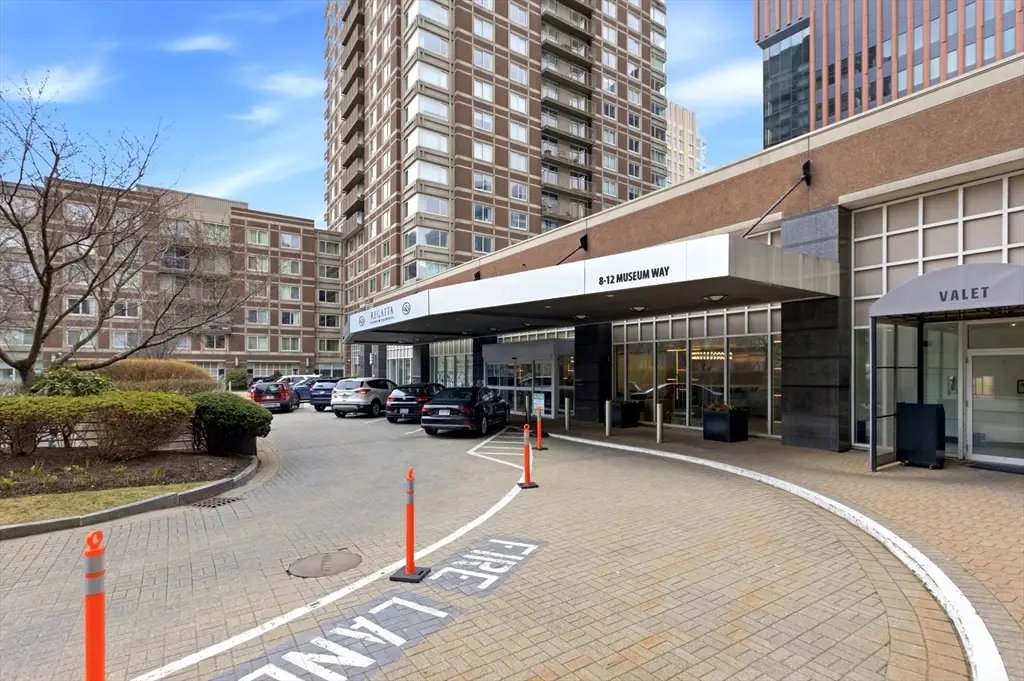 8 Museum Way #1902, Cambridge, MA 02141 - #1