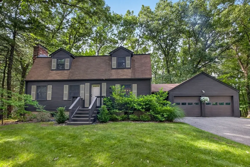 9 Spruce Rd, North Reading, MA 01864 - #1